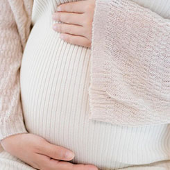 蒋锡培已定下🙃营收、市值两✝个千亿目标☎iPh😦one 1🆖7 Pro 的🔛🧢